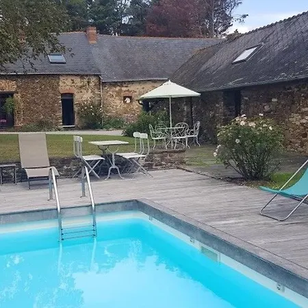 Havre De Paix Avec Piscine Chauffee, Jardin Arbore Et Activites Pour Tous - Fr-1-306-1142 Teille (Loire-Atlantique)