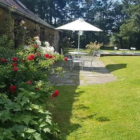 Havre De Paix Avec Piscine Chauffee, Jardin Arbore Et Activites Pour Tous - Fr-1-306-1142 בית נופש